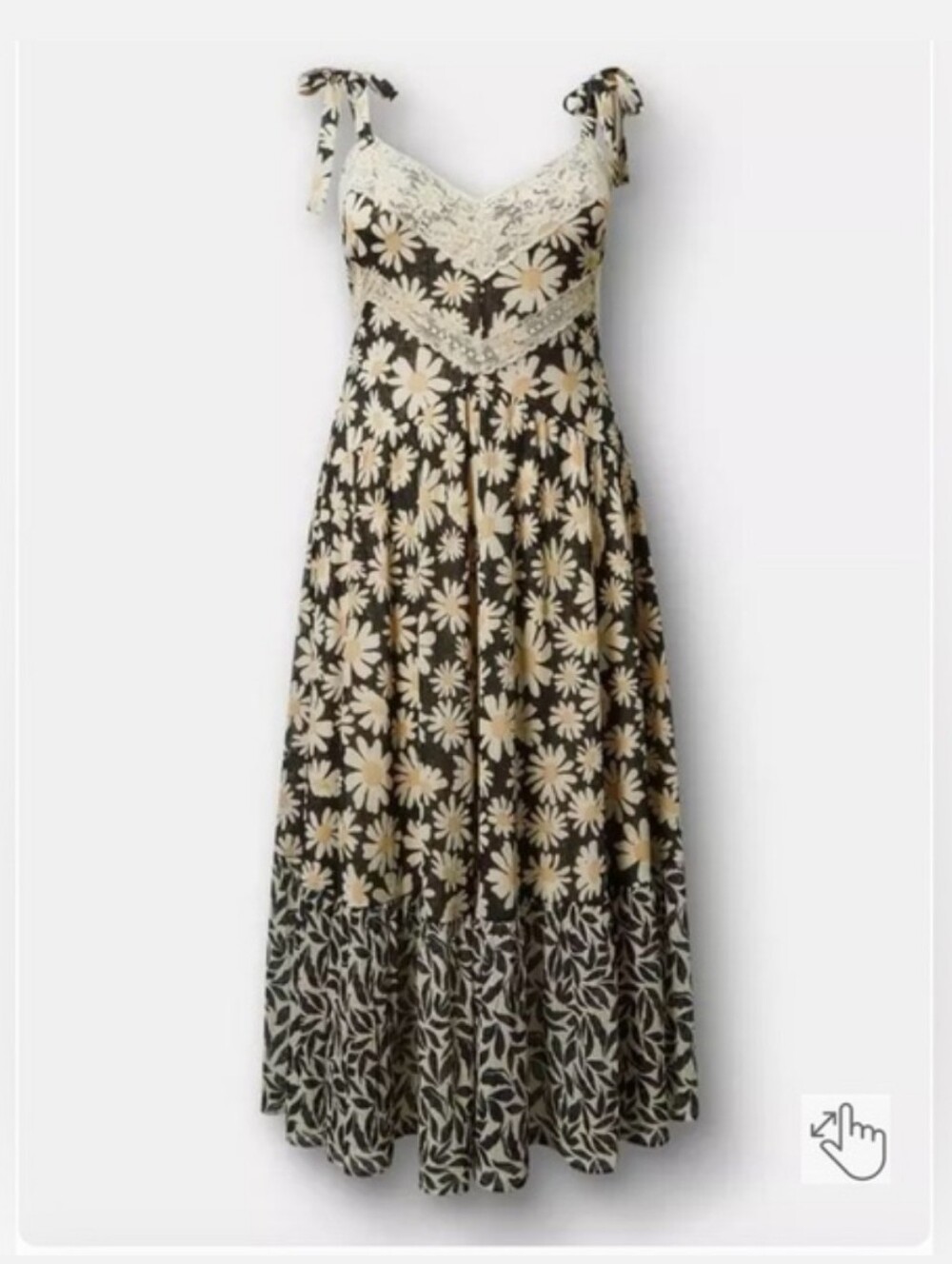 torrid Black and Cream Daisy Print Maxi Dress-Skirt - Picture 3 of 6